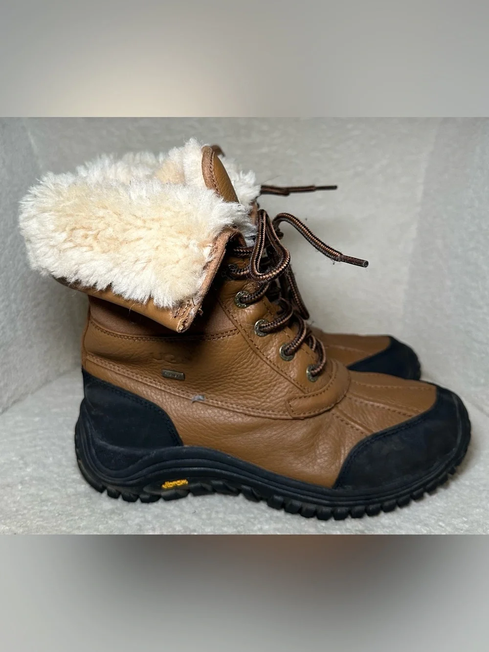UGG Adirondack Waterproof Winter Boots Leather Wool Lined eVent Vibram Brown 7.5